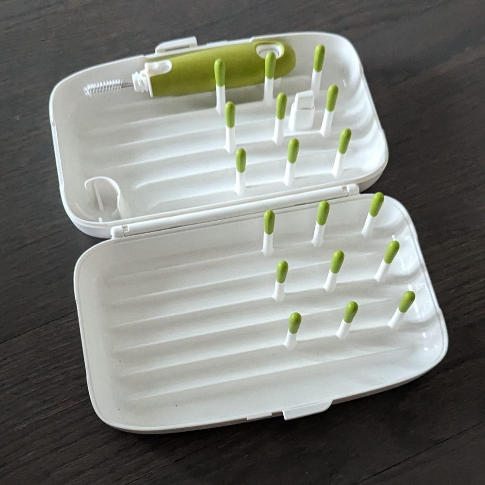 OXO Tot On-the-Go Drying Rack